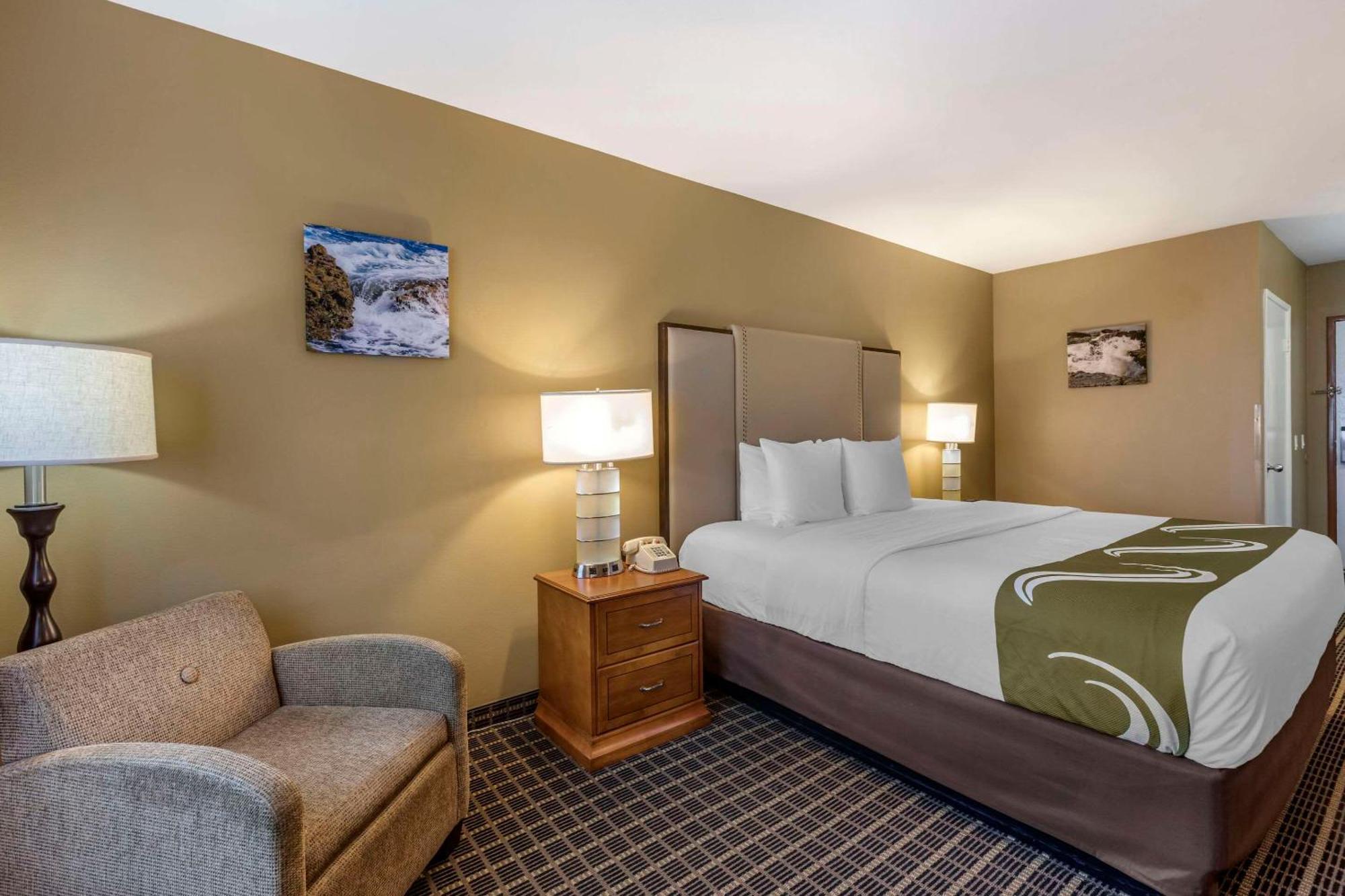 Quality Inn & Suites Westminster Seal Beach Esterno foto